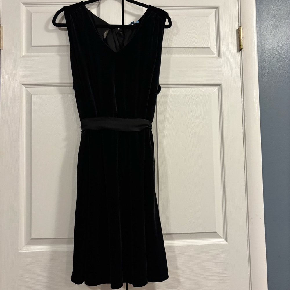 Draper James Black Velvet Midi Bow Back Dress